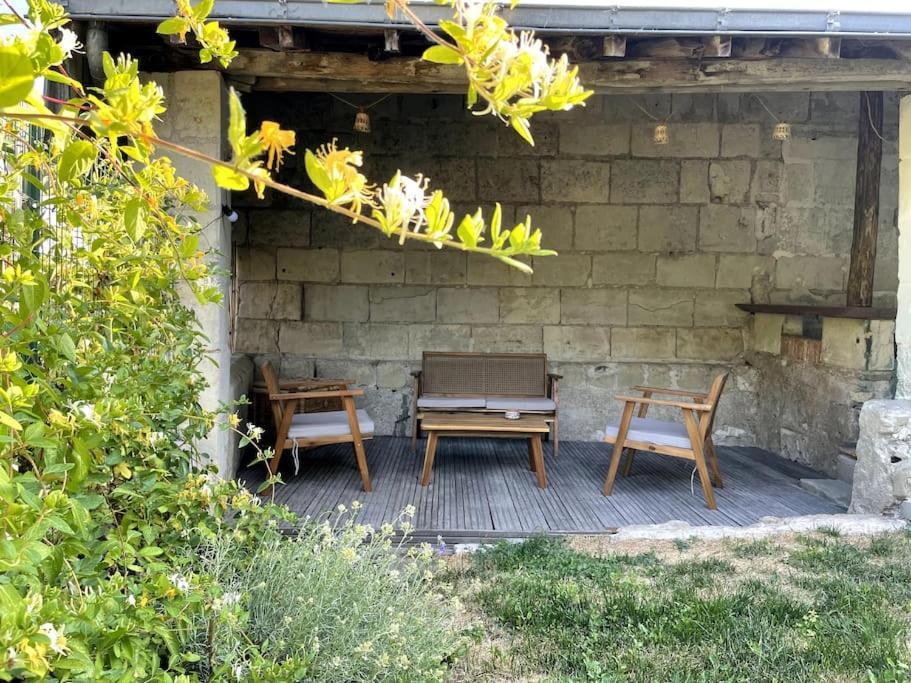 Chez Juliette - Maison Et Jardin - Bord De Loire A Saumur Exteriör bild