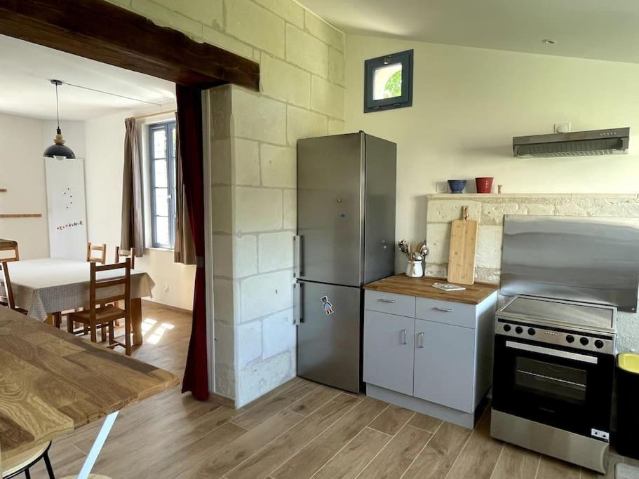 Chez Juliette - Maison Et Jardin - Bord De Loire A Saumur Exteriör bild
